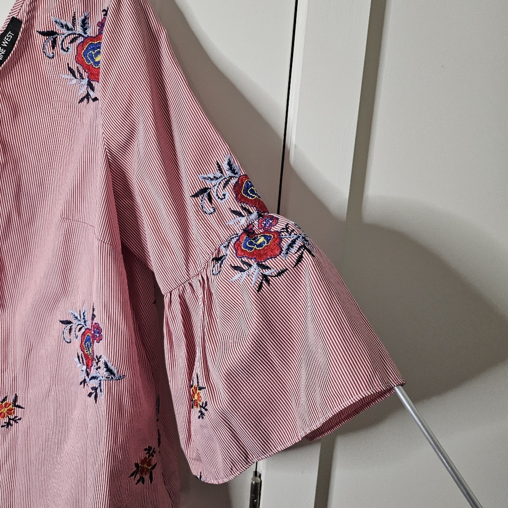 Nine West Blouse Small White Striped Embroidered Bell Sleeve Tie Back Prairie - Picture 6 of 14